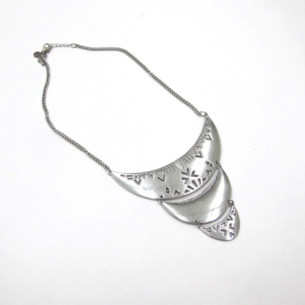 Stain Necklace
